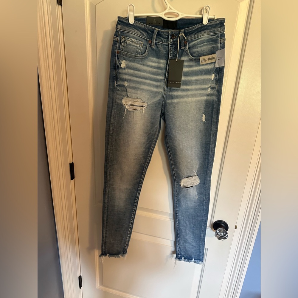 NWT Buckle Black // Fit No. 35 // Ankle Skinny Stretch Jean // Size 29